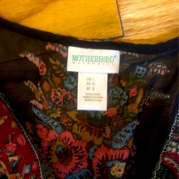 Motherhood Maternity blouse. - Picture 3 of 3